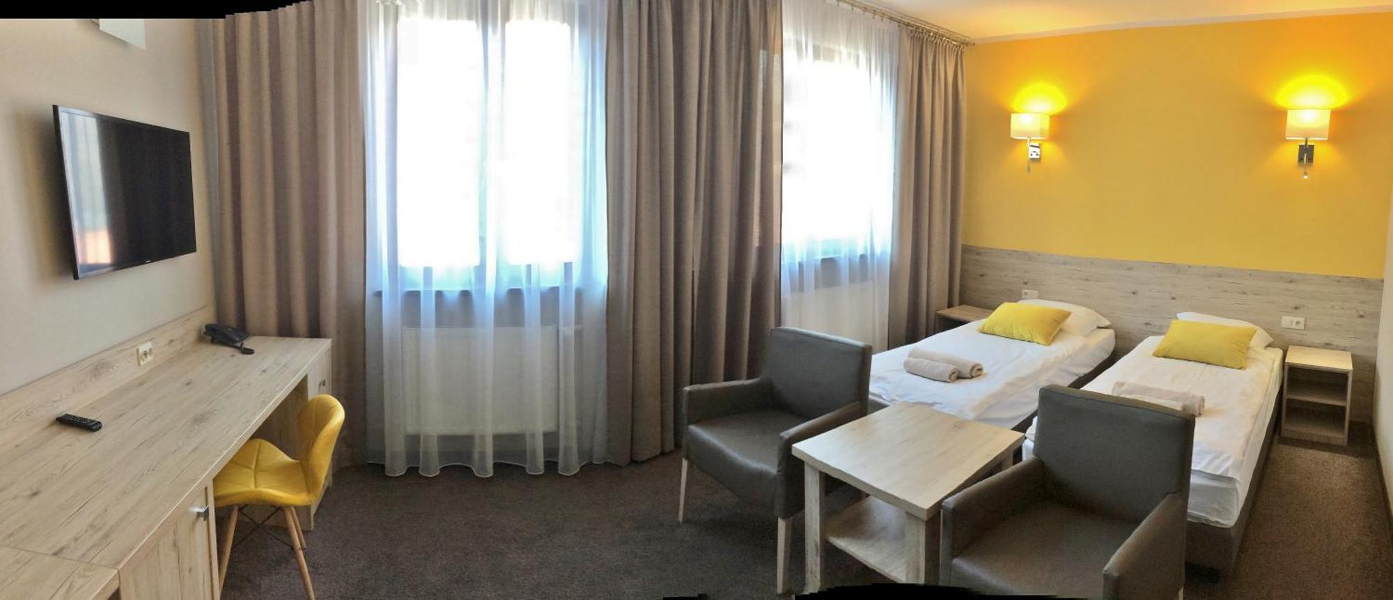 Hotel Krystyna Szczytno  Esterno foto
